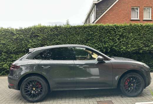 Porsche GTS PDK FULL OPTION SPORT CHRONO