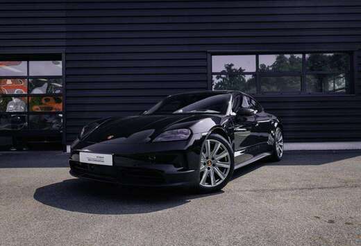 Porsche Taycan 4S