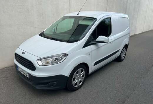 Ford 1.5 / Clim / Très bon état