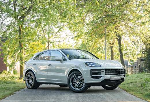 Porsche Coupé E-Hybrid * Crayon * Pano * Sportchrono ...