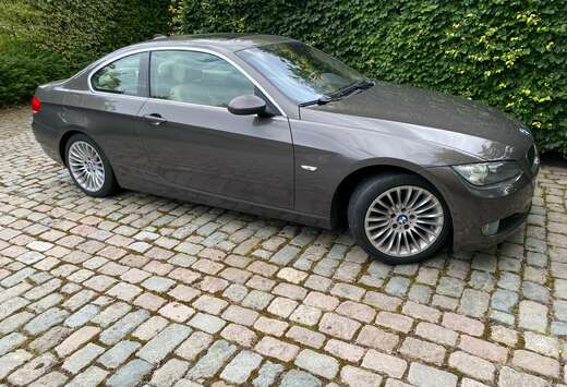 BMW Coupé 320 dXA