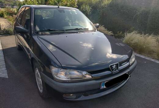 Peugeot 1.4i Midnight