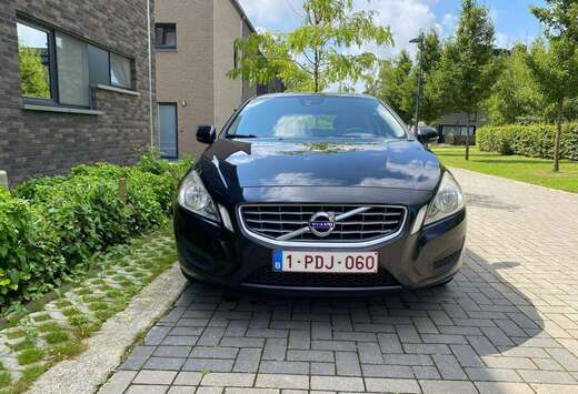 Volvo V60 D3 Geartronic Kinetic