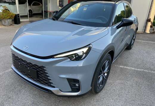 Lexus LBX 1.5 Hybrid Emotion + Exécutive Pack