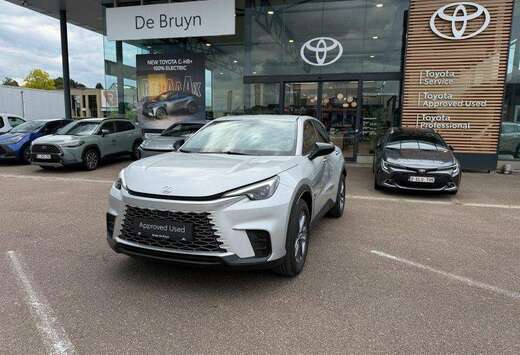 Lexus Base