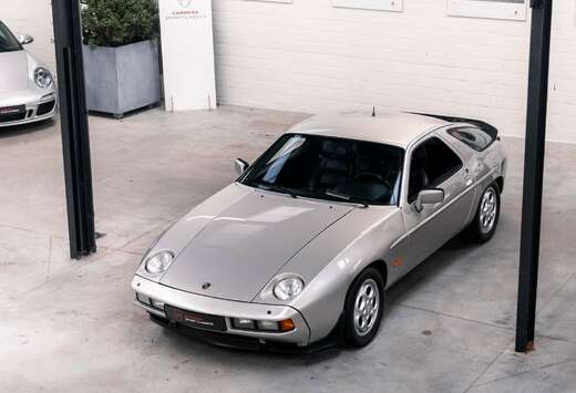 Porsche 928 S - manual gearbox