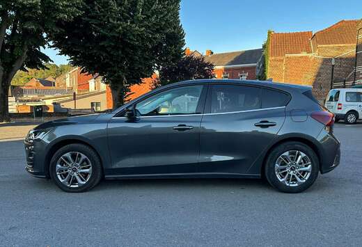 Ford Focus 1.0 EcoBoost Connected