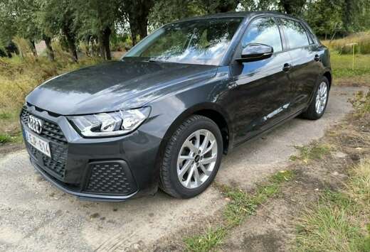 Audi A1 Sportback 25 TFSI Business Ed Attraction S tr ...