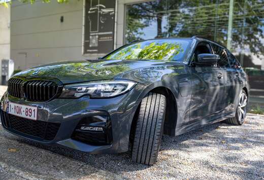 BMW Touring 330 M Sport | Dravitgrau  | Navi Professi ...