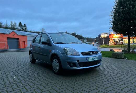 Ford 1.4i 16v boîte automatique