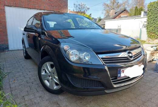 Opel Opel Astra H 2011 / 1.6 / Euro 5/ benzine