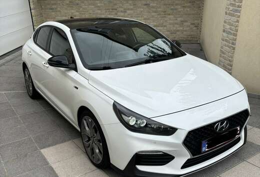 Hyundai Fastback N-Line 140 ch (1.4 T-GDi)