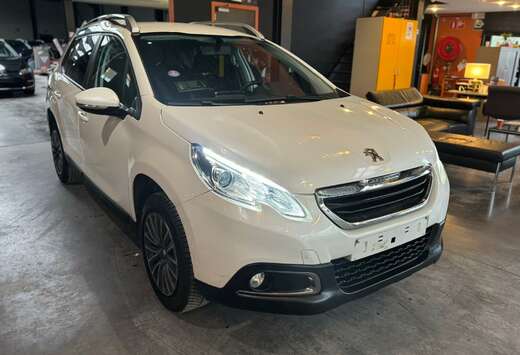 Peugeot 1.2i - A/C AUTO - MEDIA/TEL - LIM/REG - NAVI