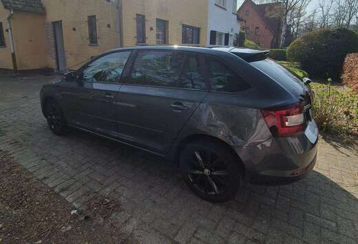 Skoda Rapid 1.2 TSI Spaceback Ambition