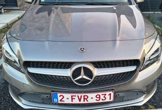 Mercedes-Benz Mercedes-Benz CLA 180 AMG Line 7G-DCT