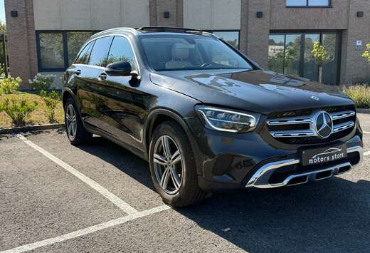 Mercedes-Benz GLC 200 4-Matic Business Solution