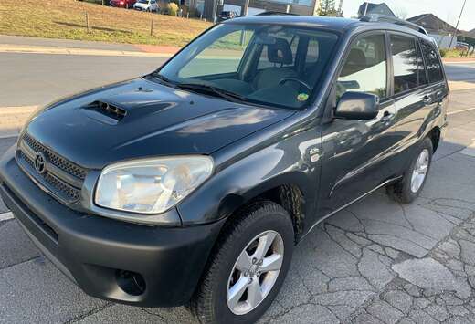 Toyota RAV4 2.0 Turbo D4