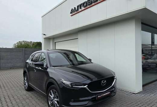 Mazda 2.5i SKYACTIV-G 4WD TAKUMI *FULL OPTION*