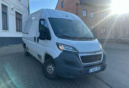Peugeot 2.2 HDi L2 Utility FAP (EU5) (demarre Pas)
