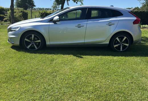 Volvo R-design T2