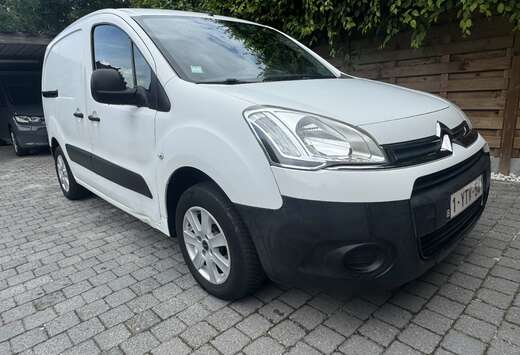 Citroen 1.6 HDi airco  orgin 126.000km  3 Plaats Euro ...