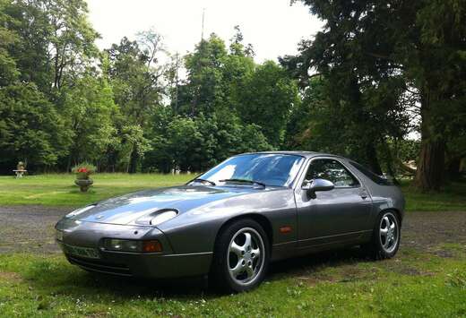 Porsche 928 5.0 GT