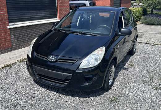 Hyundai 1.4 CRDi Lounge Blue FAP