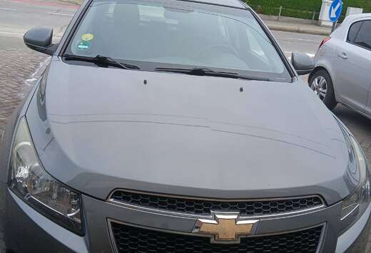 Chevrolet Cruze 1.8i LT GPS
