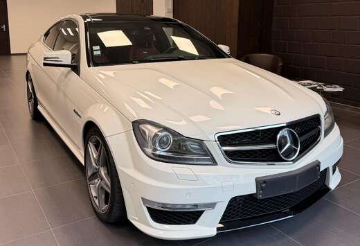 Mercedes-Benz C 63 AMG Coupé