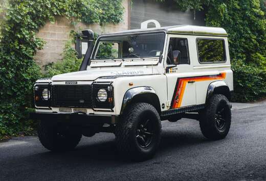 Land Rover TD5 15P // ALL INCL // 2 OR 3 SEATS