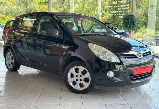 Hyundai 1.2 ESSENCE 69CV - AIRCO