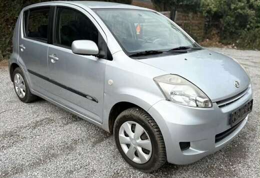 Daihatsu 1.0i 12v CX