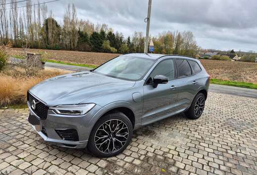 Volvo XC60 T6 AWD Recharge Geartronic RDesign