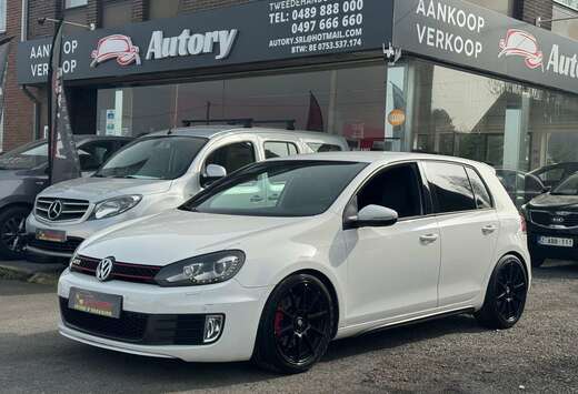 Volkswagen Golf 2.0 TSI DSG