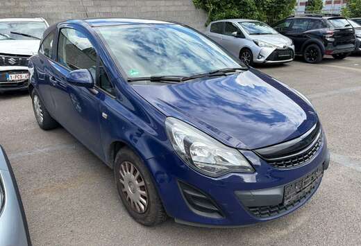 Opel Corsa 1.0i Ultimate Edition
