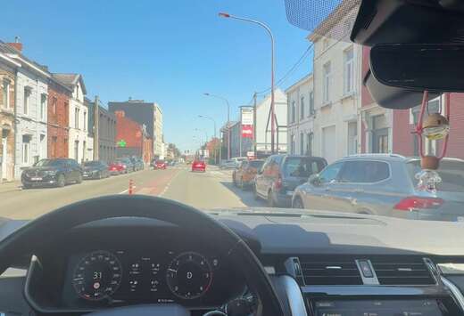 Land Rover 2.0 SD4 HSE (EU6d-TEMP)