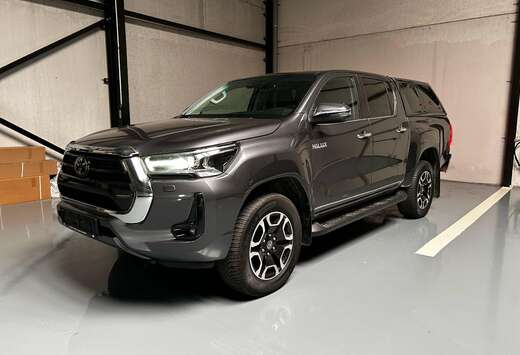 Toyota 2.8 D-4D 4WD Lounge