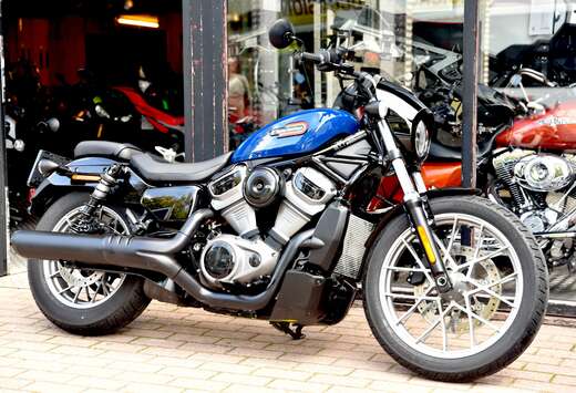 NIGHTSTER SPECIAL ***MOTO VERTE***