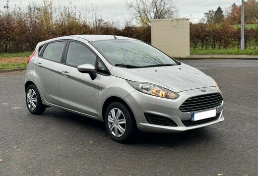 Ford 1.6 Ti-VCT Aut. Titanium