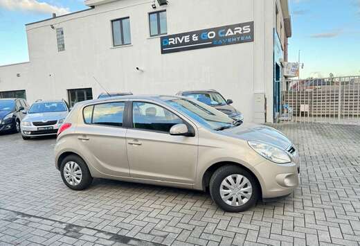 Hyundai 1.2i Comfort ** 1 JAAR GARANTIE **