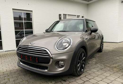 MINI Mini One Aut. Blackyard met Car Pass en Garantie