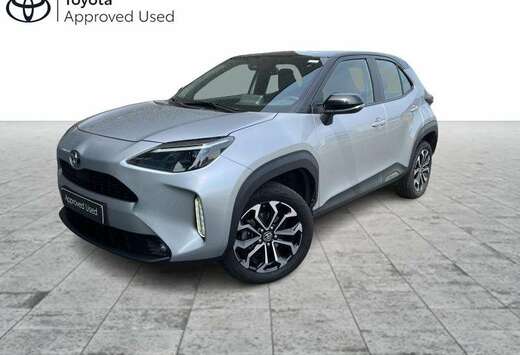 Toyota 1.5 Hybrid Dynamic Plus + Comfort Pack