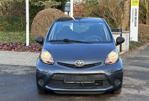 Toyota 1.0i ** airco **