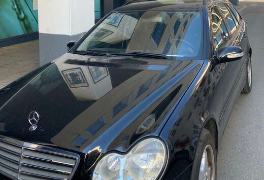 Mercedes-Benz C 180 T Kompressor
