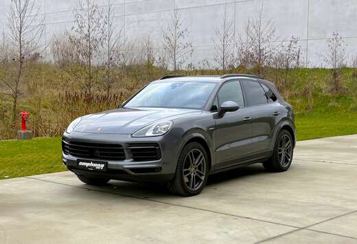 Porsche S PHEV Platinum Edition nicely matching body/ ...