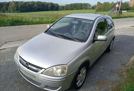 Opel 1.0i XEP 12v Cosmo