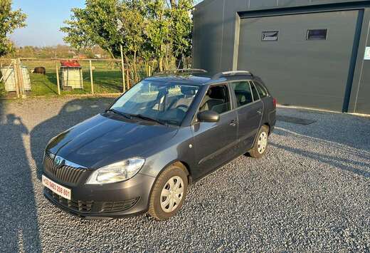 Skoda 1.2 TSI Essence Euro5 2011 CARNET COMPLET