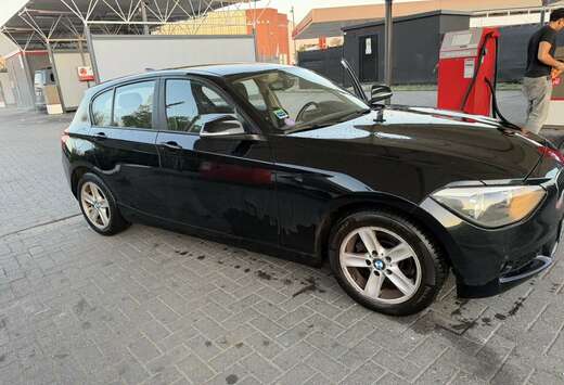 BMW 116iA