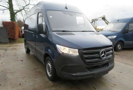 Mercedes-Benz 311CDi - FWD - A2H2