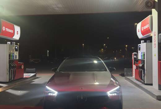 Mercedes-Benz AMG Line Toit ouvrant pack night